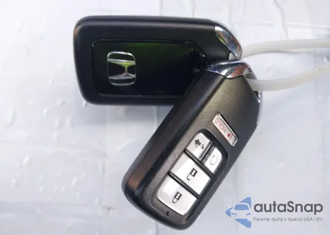 2018 Honda Civic Touring from USA, damaged, VIN JHMFC1F99JX004939